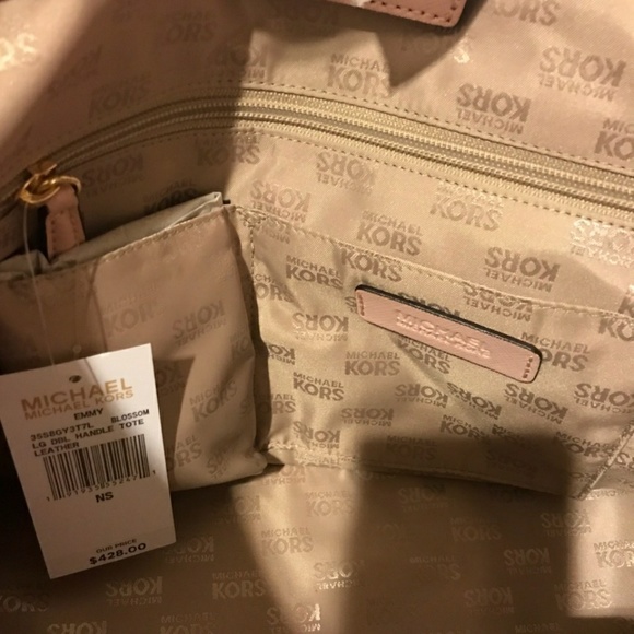 NWT! Michael Kors Large Handle Tote - Picture 4 of 8